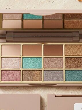 Appeal Cosmetics Honey 12 Universal Eyeshadow Palette - Brand New